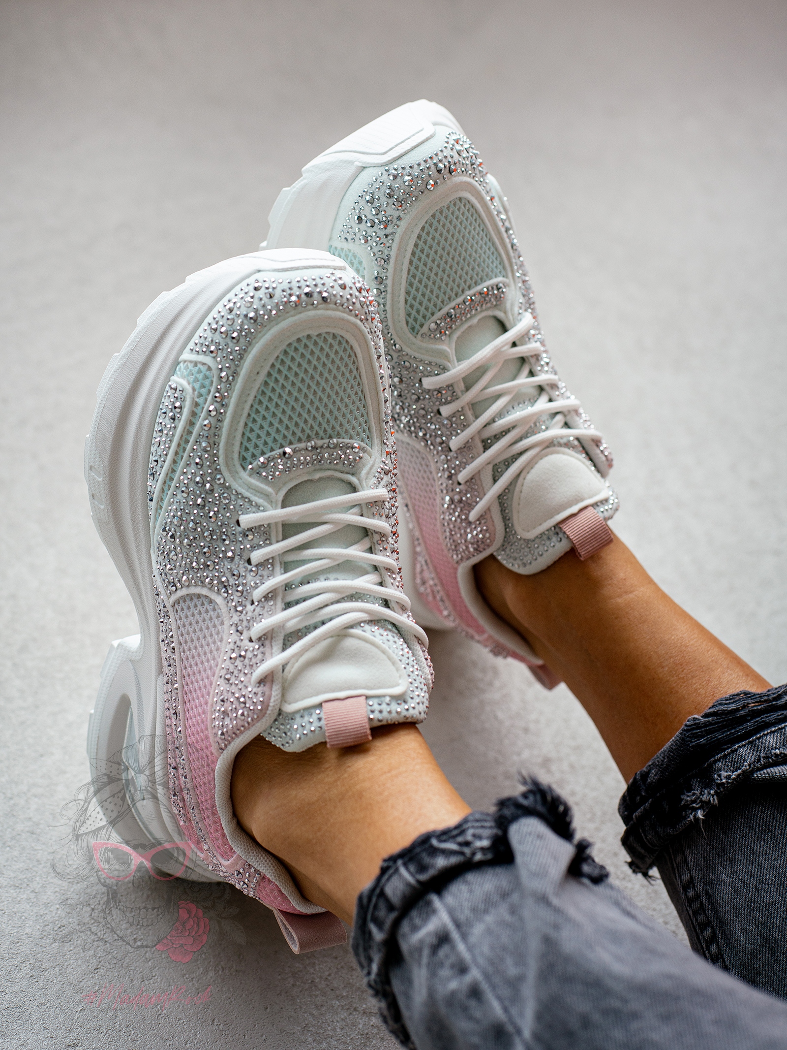 Buty sportowe z cyrkoniami Madam Restars kolorowe