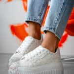 Buty sportowe na platformie Madam Amona białe