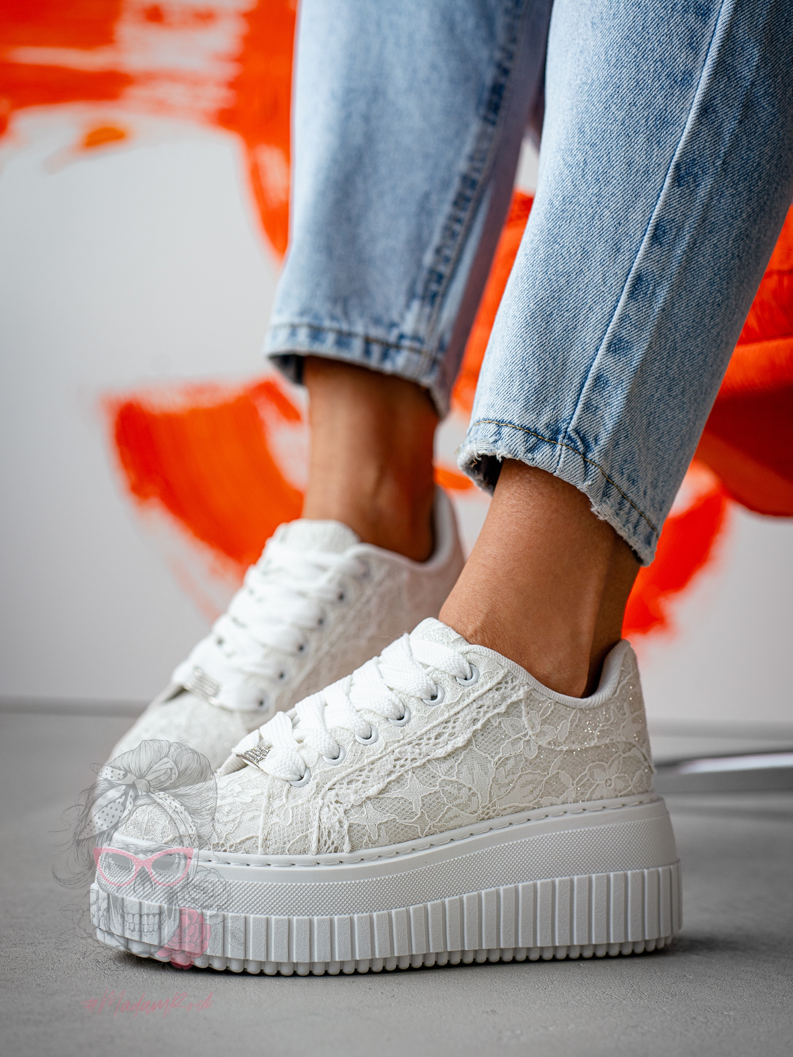 Buty sportowe na platformie Madam Amona białe Buty sportowe na platformie Madam Amona białe