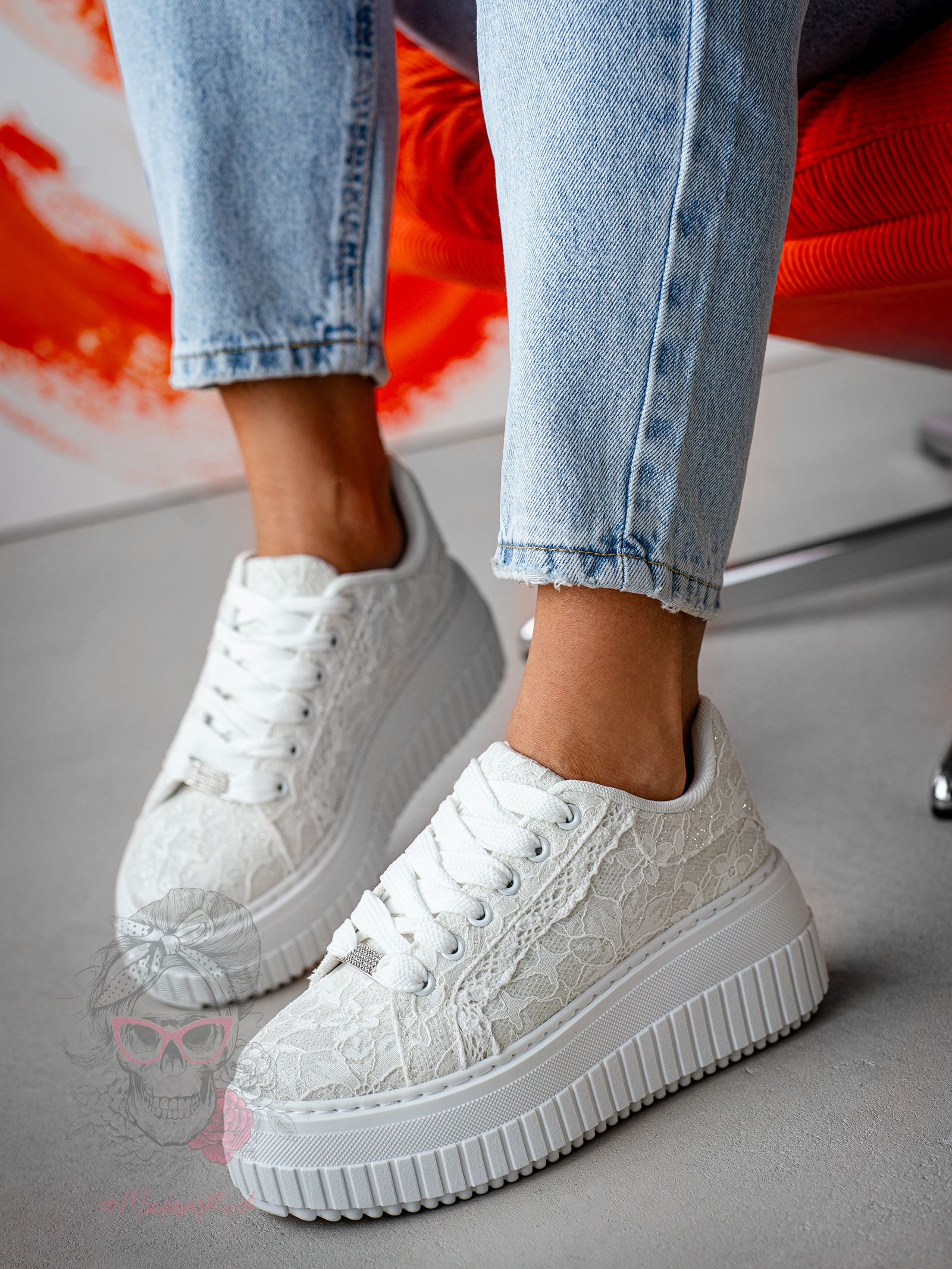 Buty sportowe na platformie Madam Amona białe Buty sportowe na platformie Madam Amona białe