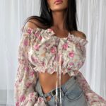 Bluzka typu hiszpanka GENTLE OLAVOGA romantic roses