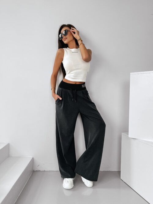 Top klasyczny LOMBI OLAVOGA ecru