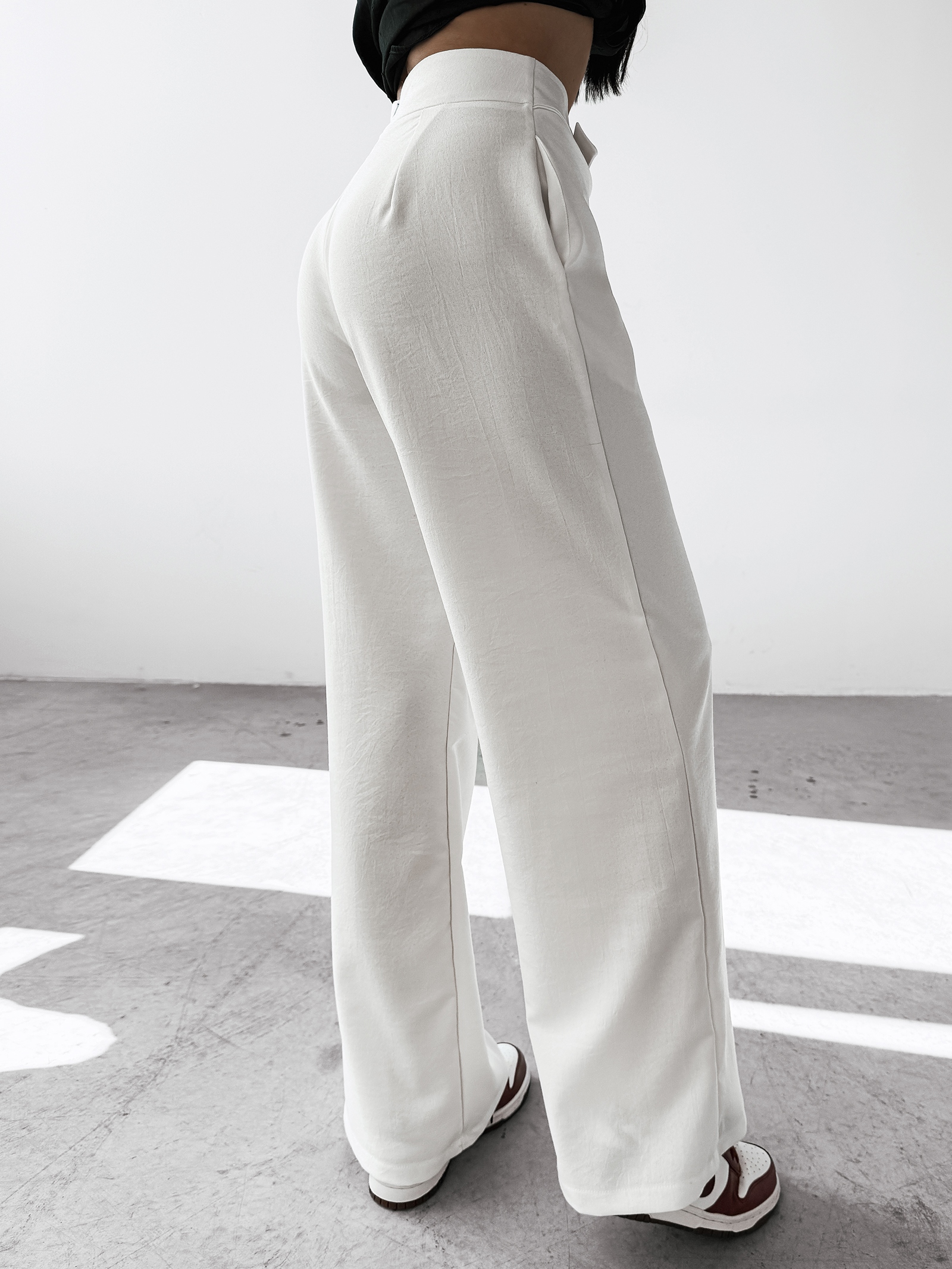 Spodnie casualowe SEINE OLAVOGA ecru