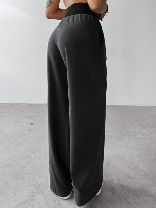 Spodnie z wysokim stanem XAUS OLAVOGA czarne