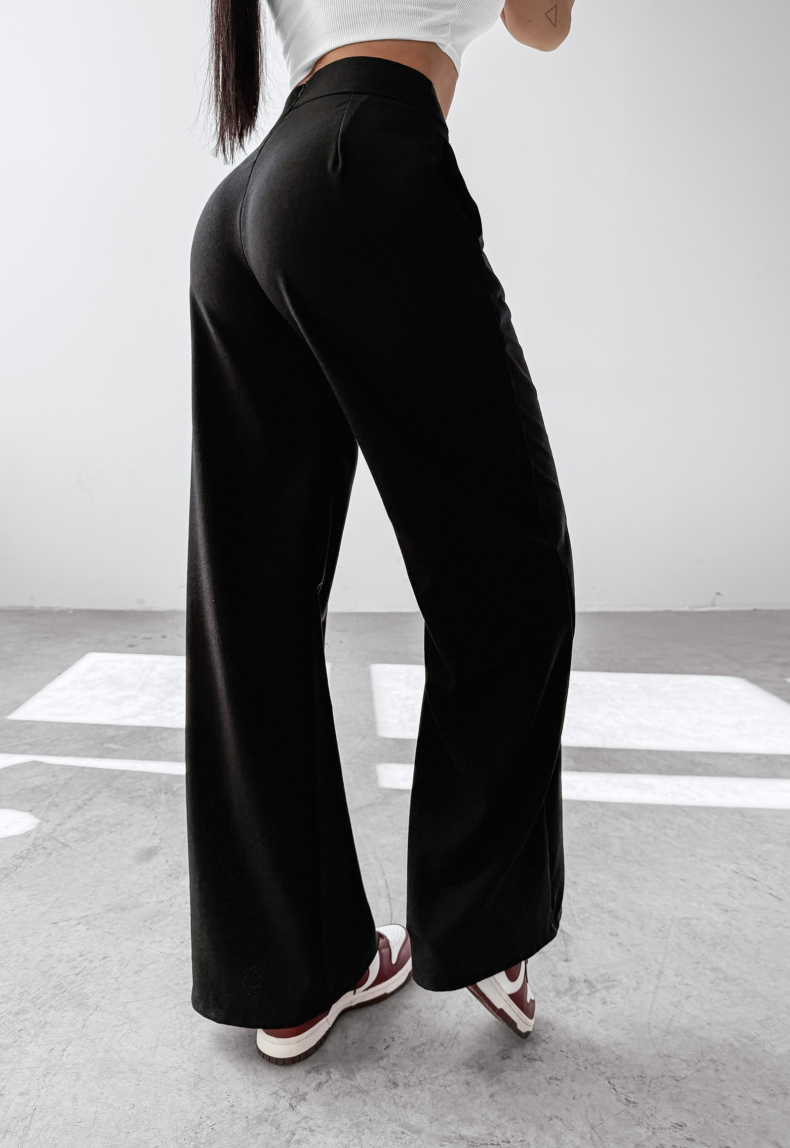 Spodnie casualowe SEINE OLAVOGA czarne Spodnie casualowe SEINE OLAVOGA czarne