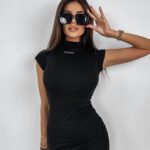 Sukienka przylegająca MEL OLAVOGA czarna