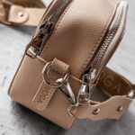 Torebka listonoszka MIDNIGHT OLAVOGA beżowa