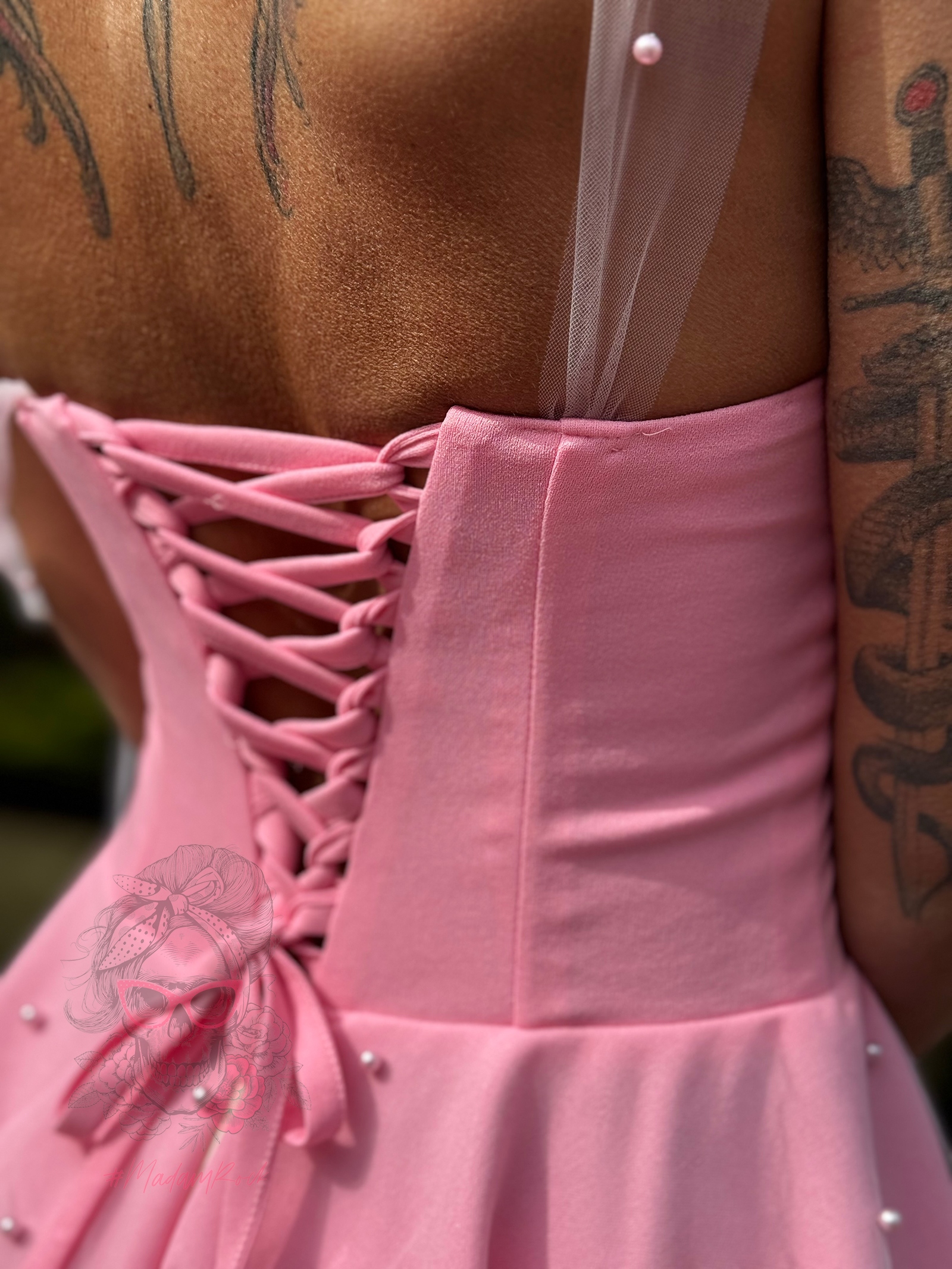 Sukienka z perłami NB Annabel różowa