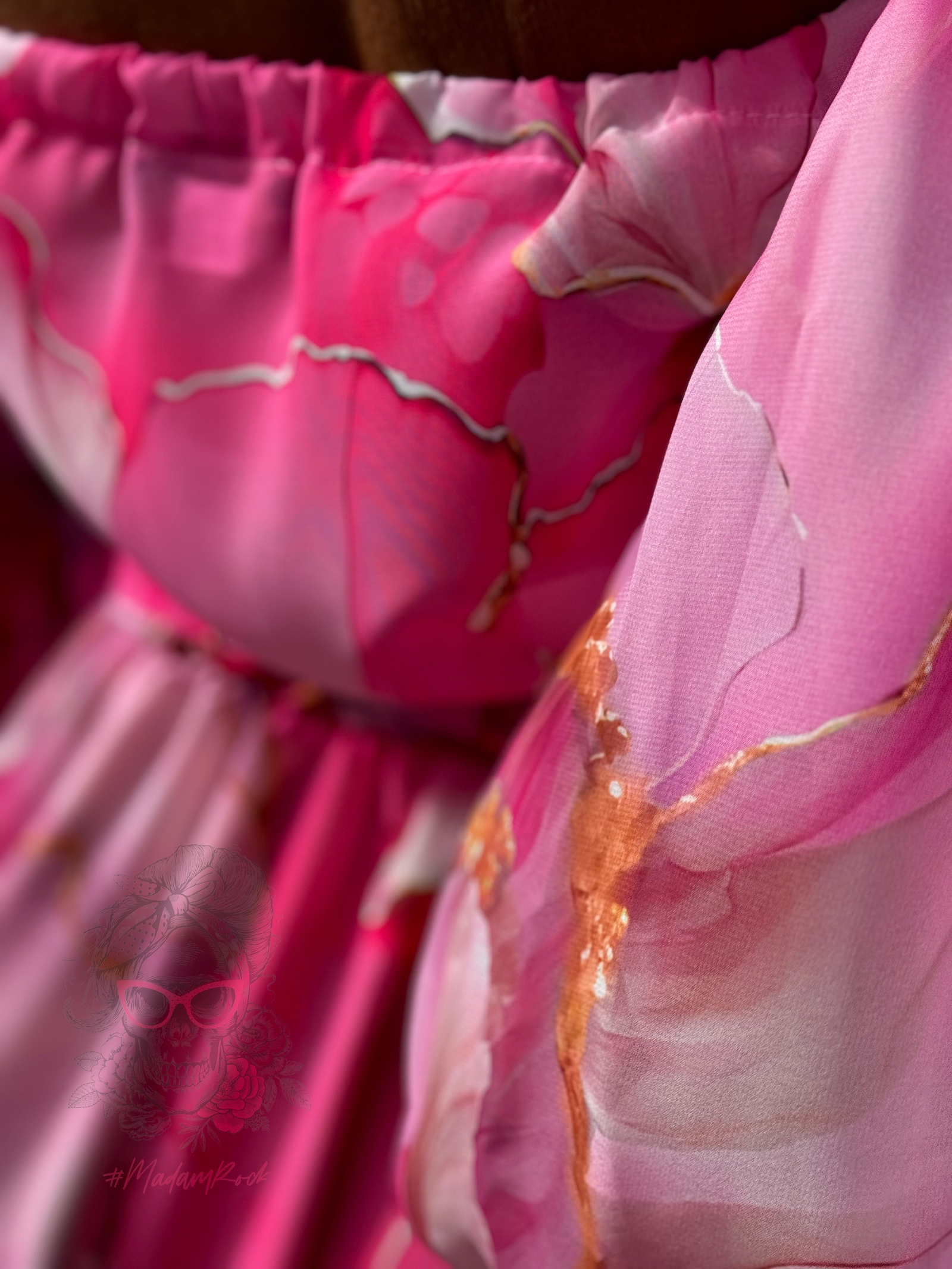 Sukienka maxi NB Boloria kwiaty różowa Sukienka maxi NB Boloria kwiaty różowa