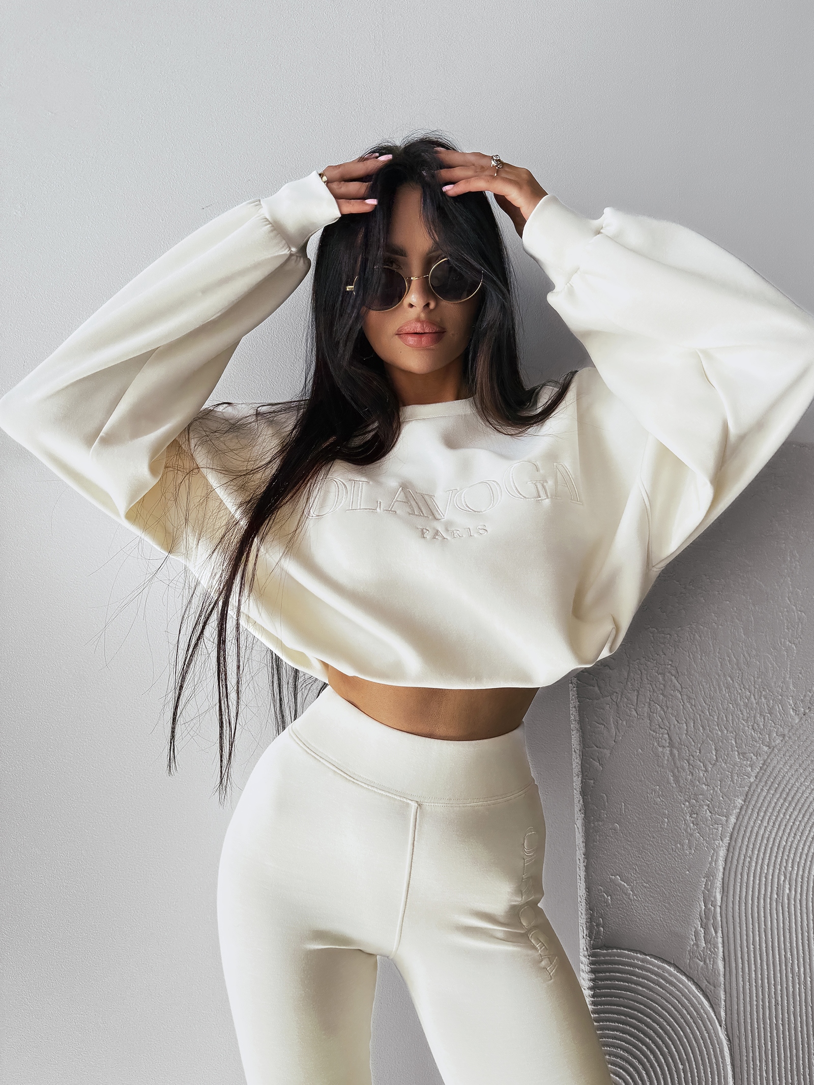 Komplet sportowy CAPTAIN MORGAN OLAVOGA ecru