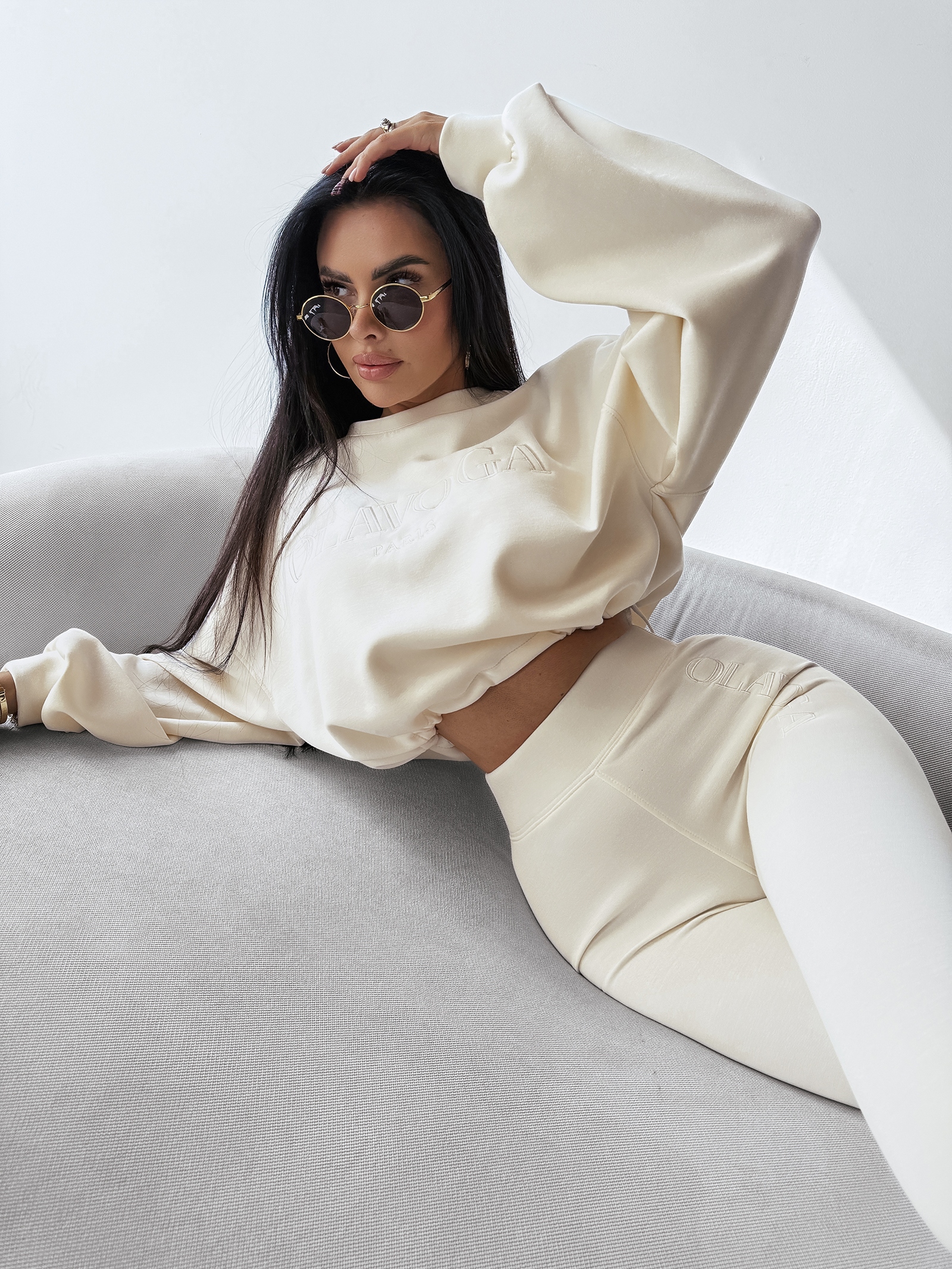 Komplet sportowy CAPTAIN MORGAN OLAVOGA ecru