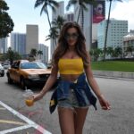 Top bandażowy Gops mango