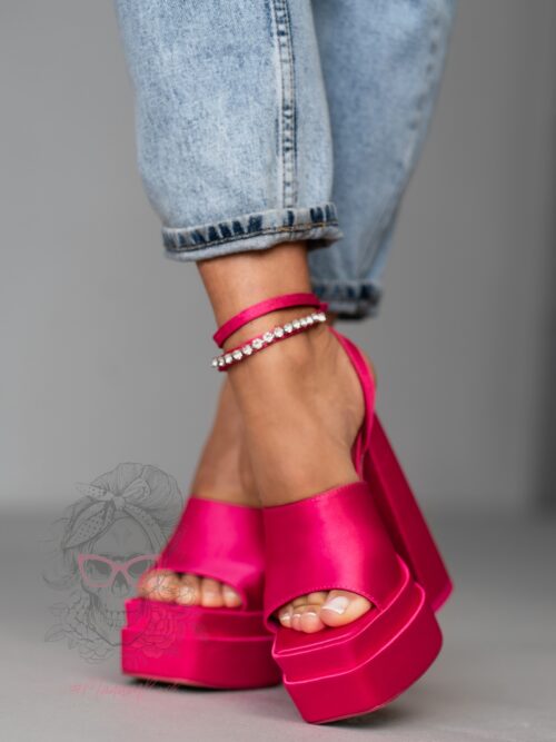 Sandały na platformie Madam Multitude fuksja