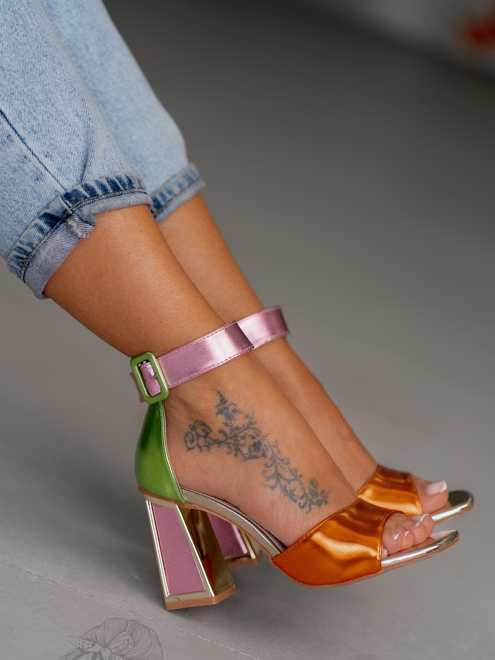 Sandały na słupku metaliczne Madam Multit II pomarańczowe