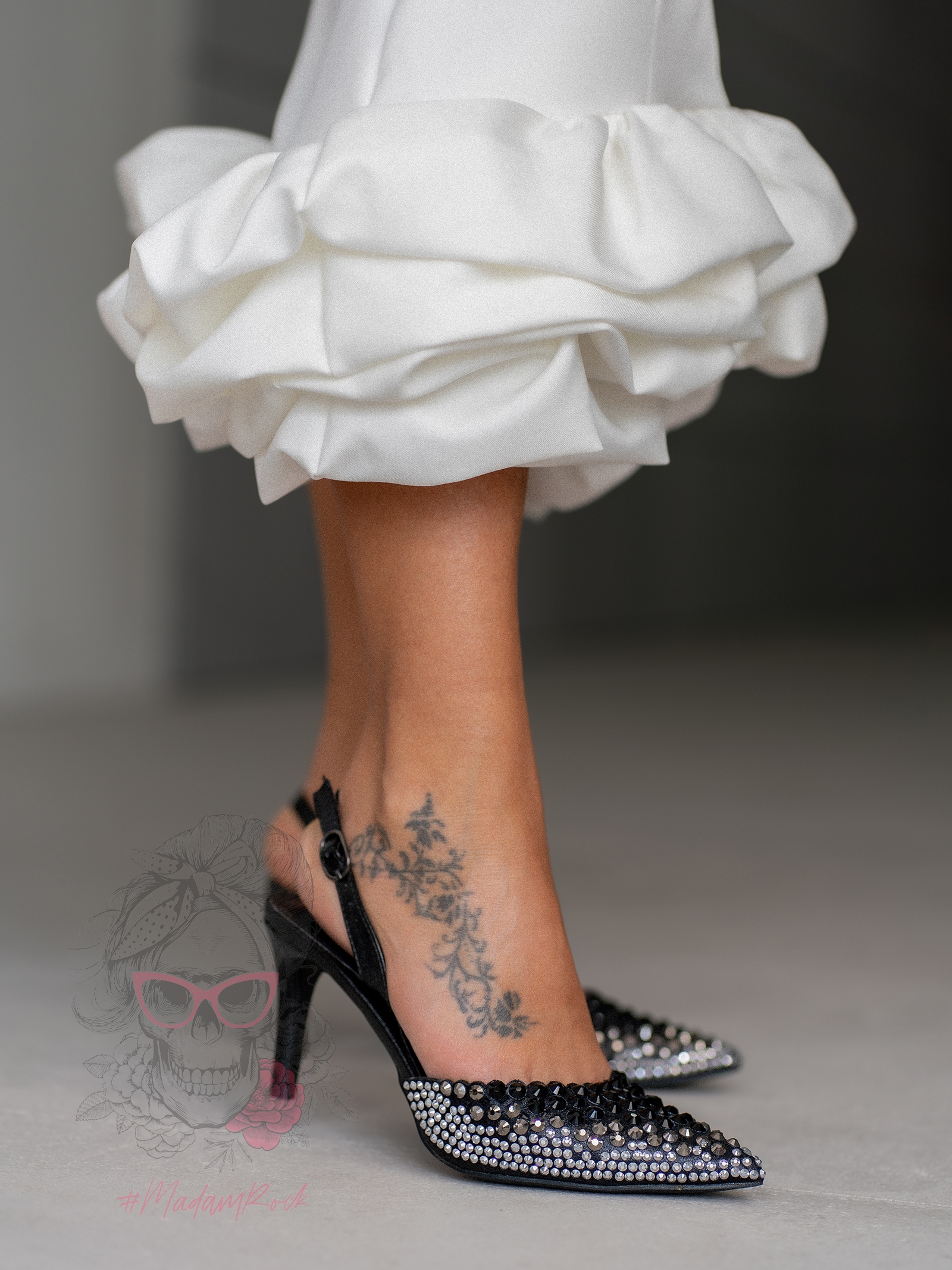 Czółenka z cyrkoniami Madam Taoste czarne