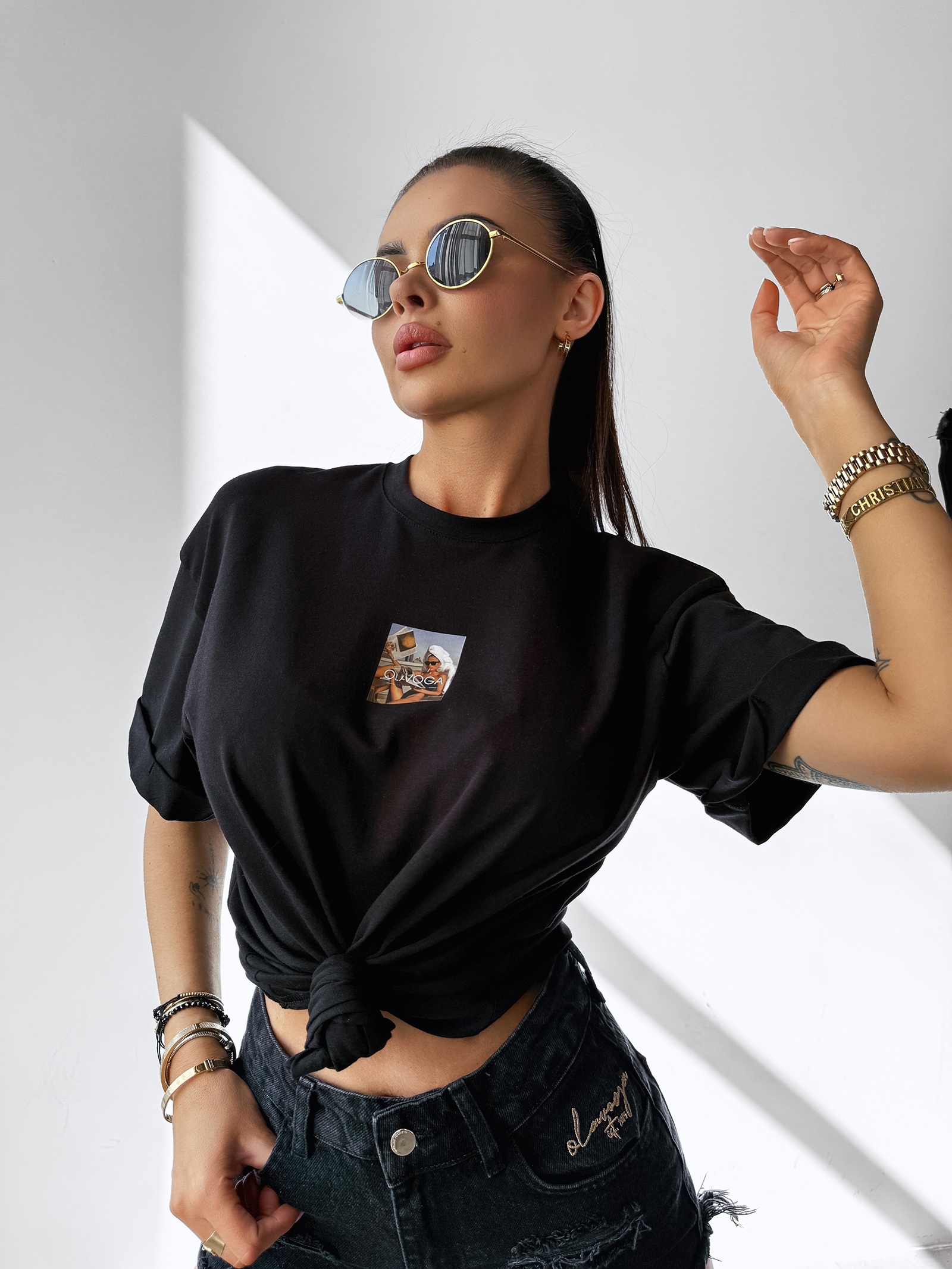 T-shirt bawełniany logowany INVIS OLAVOGA czarny