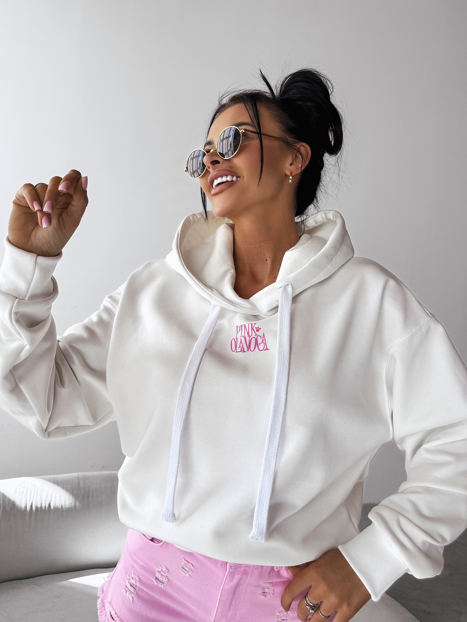 Bluza damska z kapturem GLACIER OLAVOGA ecru Bluza damska z kapturem GLACIER OLAVOGA ecru