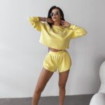 Komplet sportowy damski WEST OLAVOGA żółty
