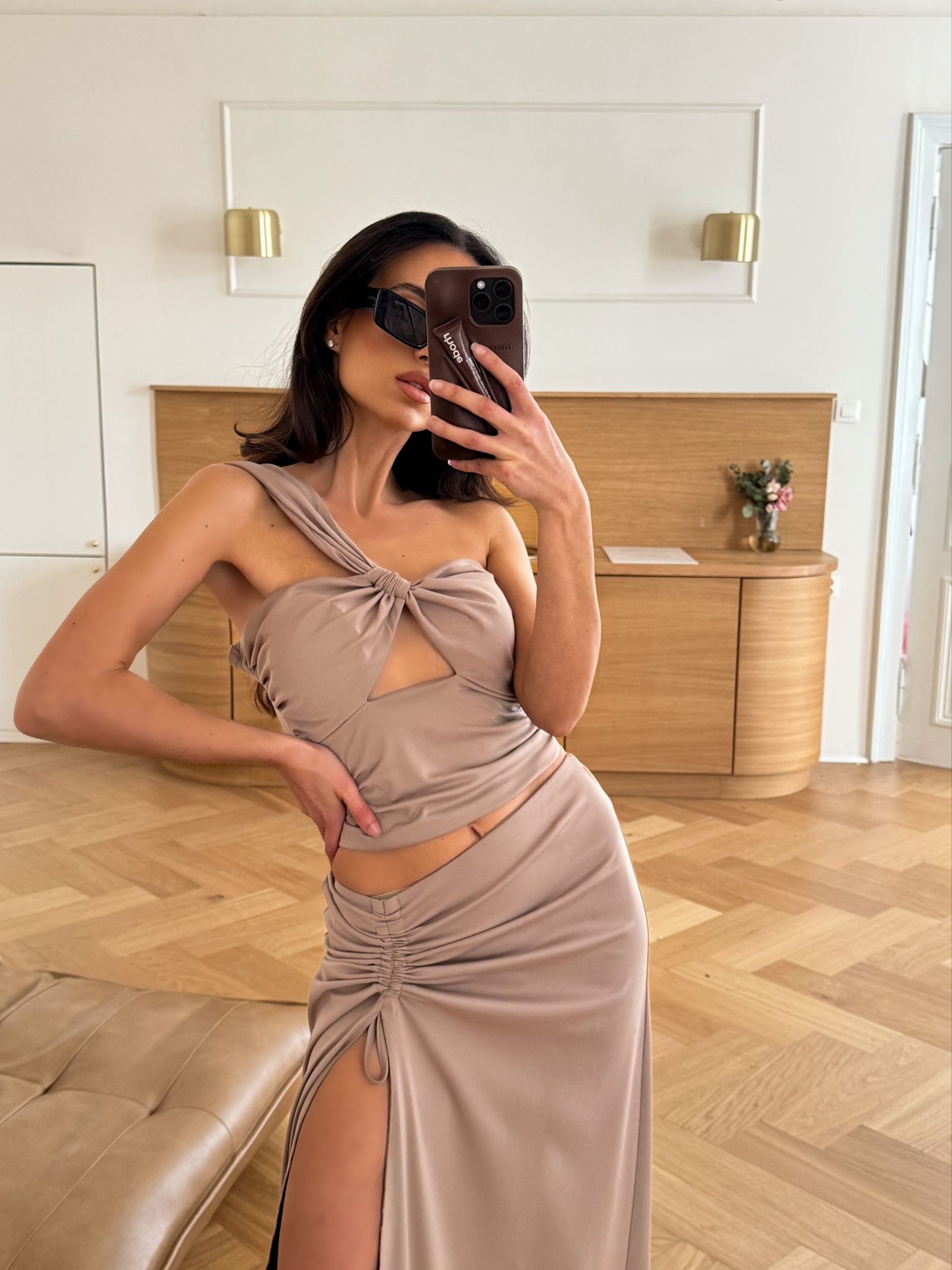 Komplet elastyczny PARADISE OLAVOGA beżowy Komplet elastyczny PARADISE OLAVOGA beżowy