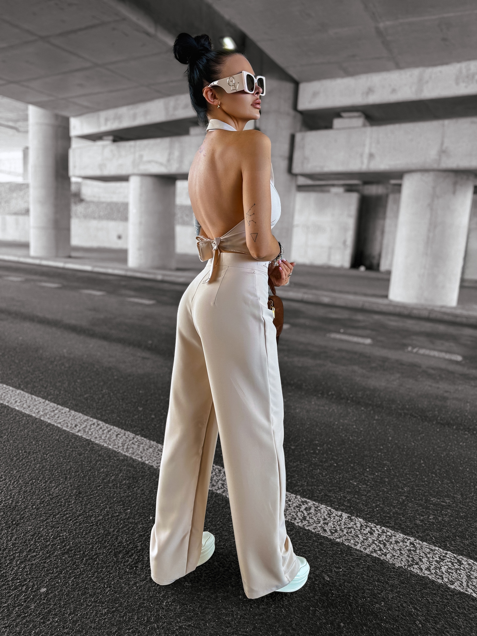 Komplet elegancki NICE OLAVOGA beżowy