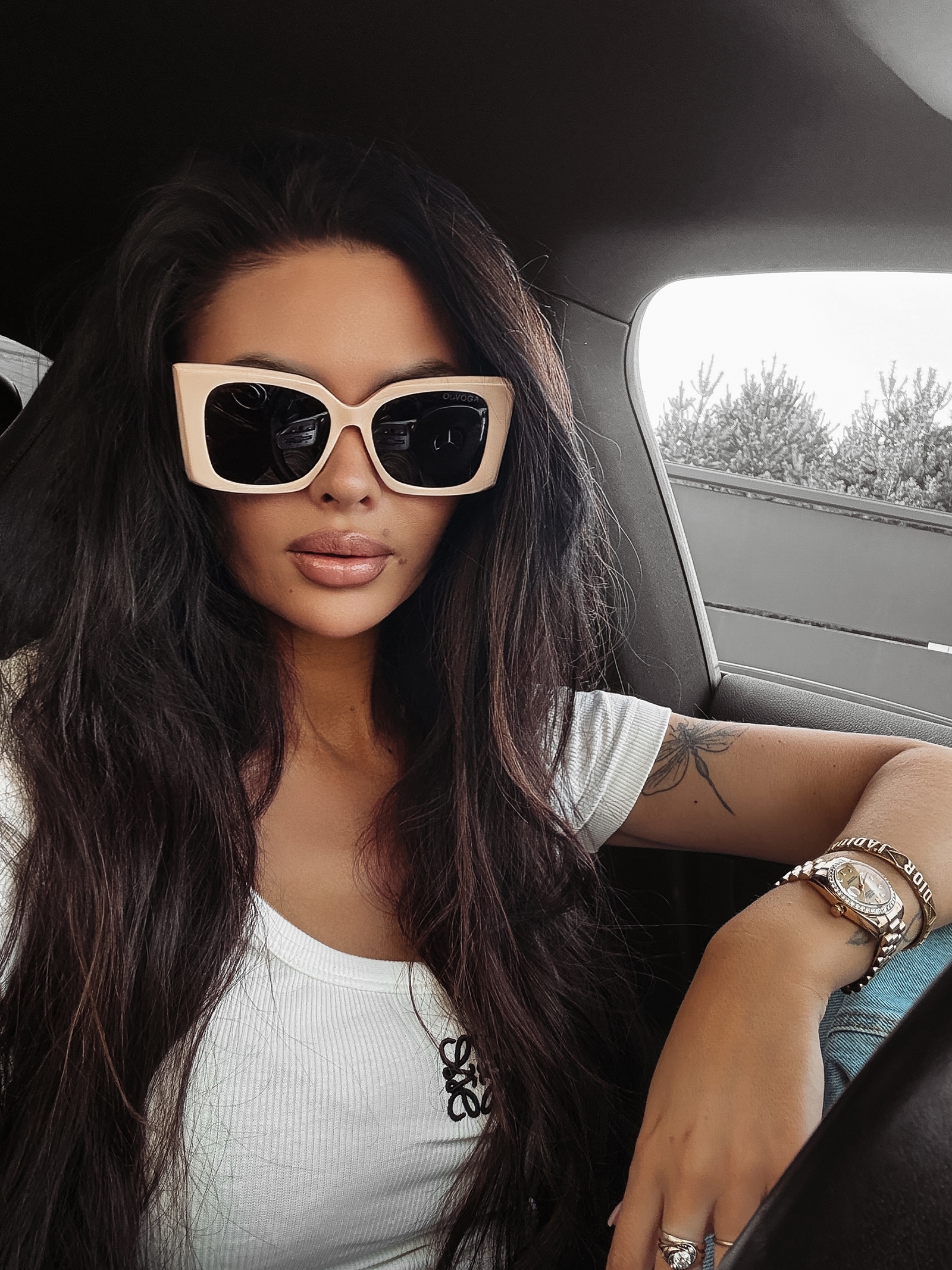 Okulary damskie przeciwsłoneczne EYZ OLAVOGA beżowe Okulary damskie przeciwsłoneczne EYZ OLAVOGA beżowe