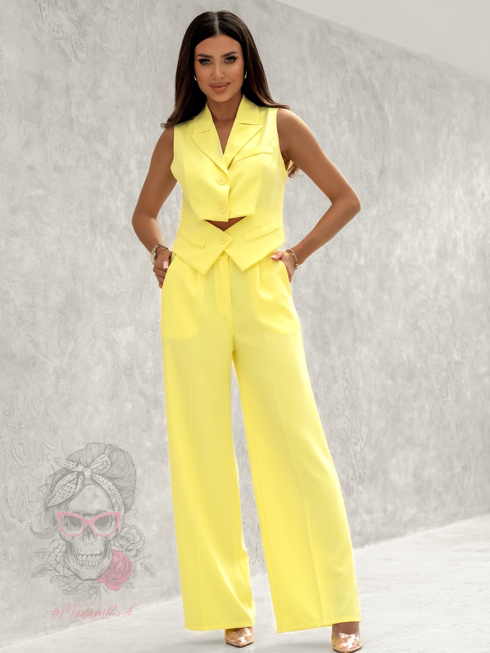 Garnitur damski Kamaro - kamizelka + spodnie żółty Garnitur damski Kamaro - kamizelka + spodnie żółty
