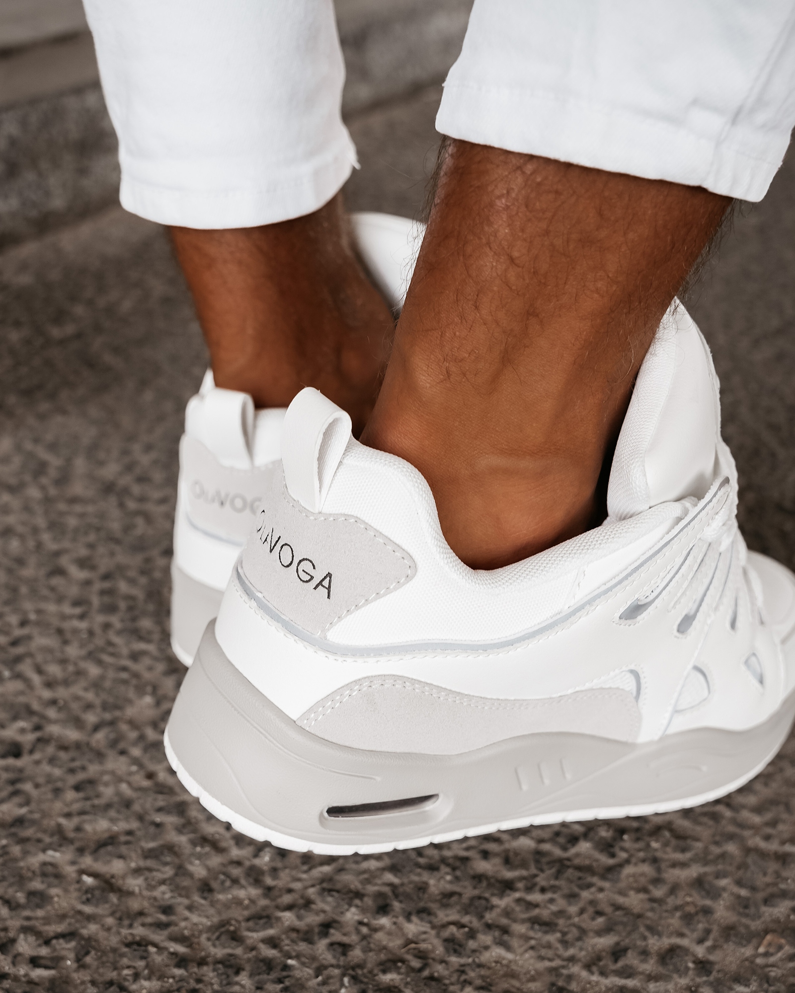 Buty sportowe sneakersy męskie AUTHENTIC OLAVOGA białe