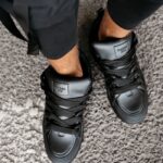 Buty sportowe sneakersy męskie AUTHENTIC OLAVOGA czarny