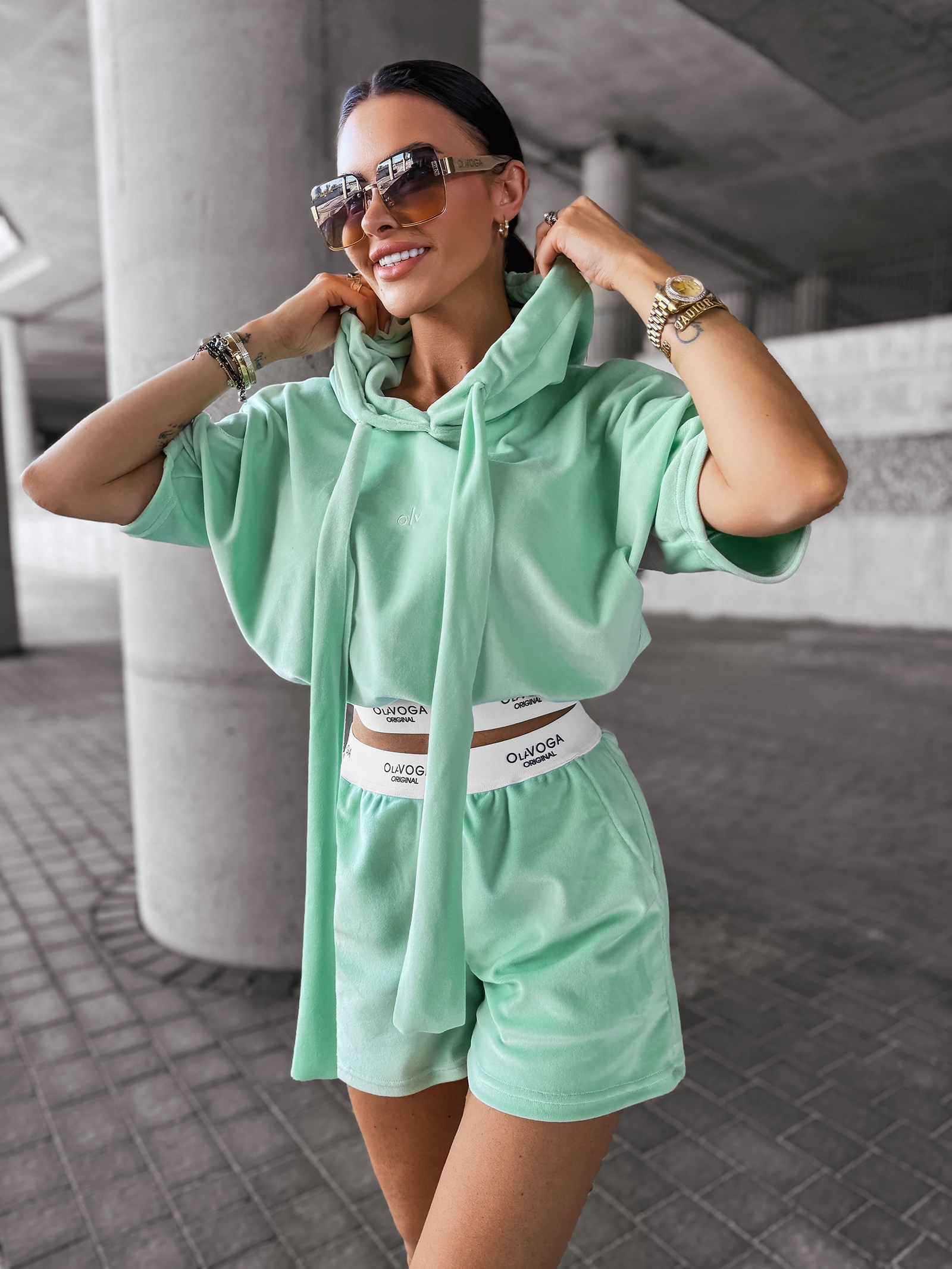 Komplet welurowy sportowy SIBE OLAVOGA pistacjowy