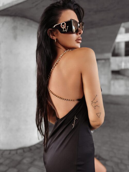 Sukienka maxi dopasowana MUZA OLAVOGA czarna