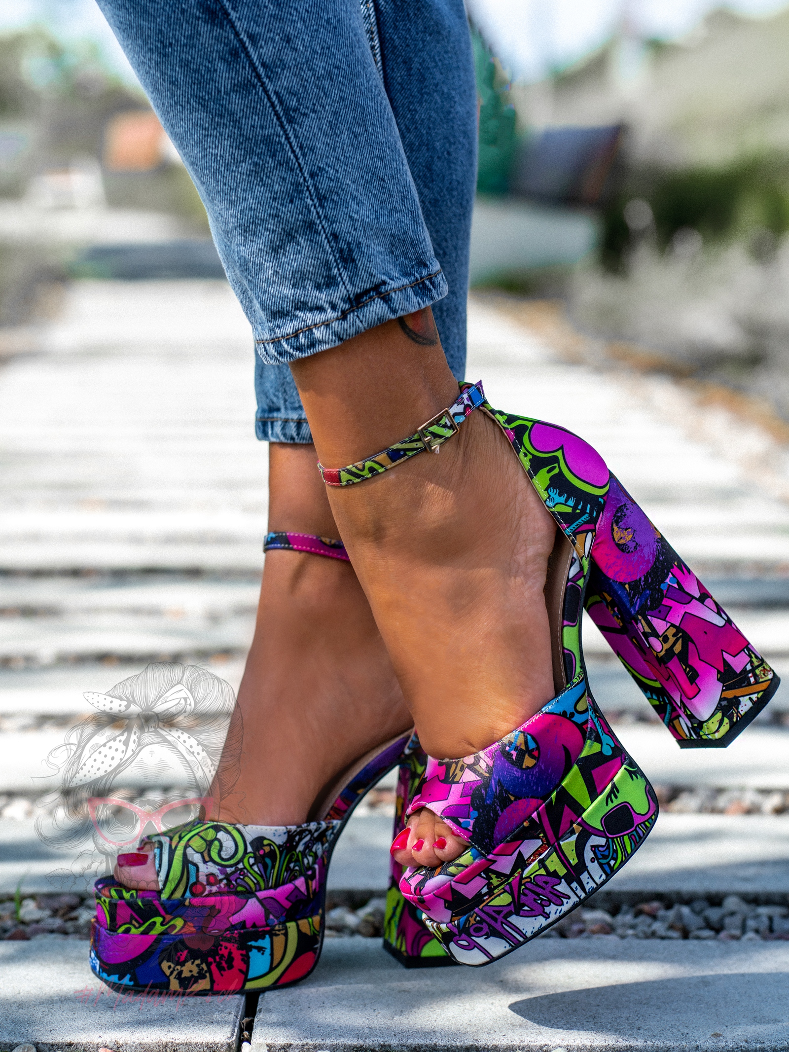 Sandały na klocku HipHop kolorowe