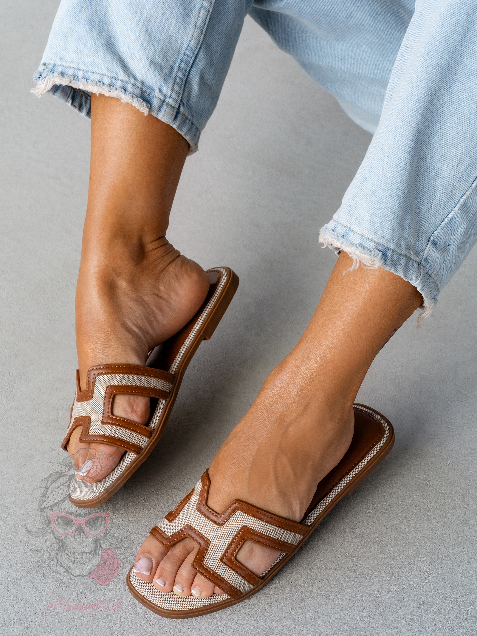 Klapki płaskie Madam Ermese karmelowe