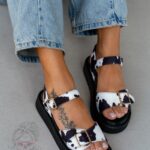 Sandały na platformie Madam Wexet krowie łatki