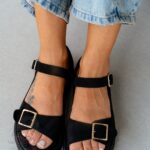 Sandały na platformie Madam Wexet czarne