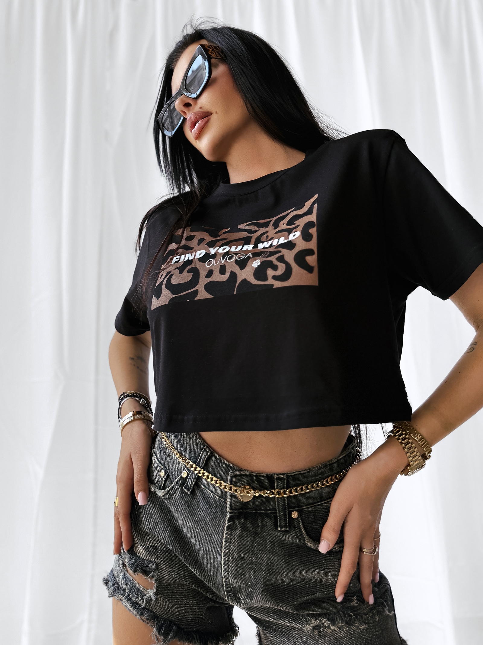 T-shirt bawełniany CITY OLAVOGA czarny