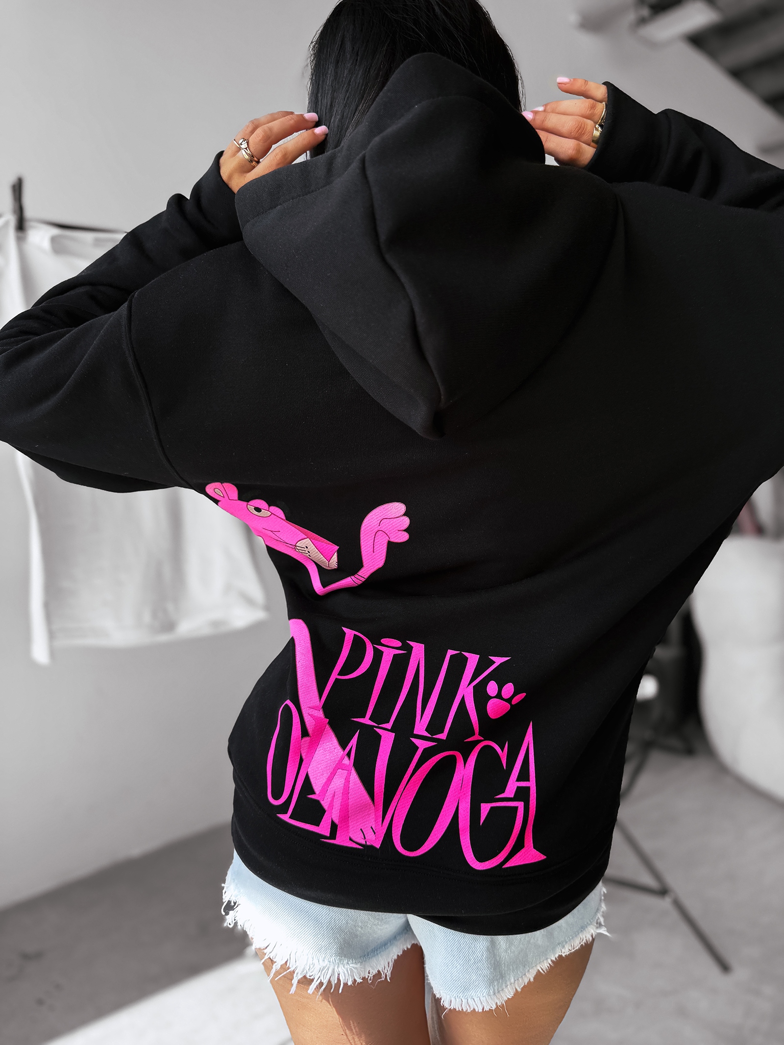 Bluza bawełniana z kapturem oversize CLOSER OLAVOGA czarna