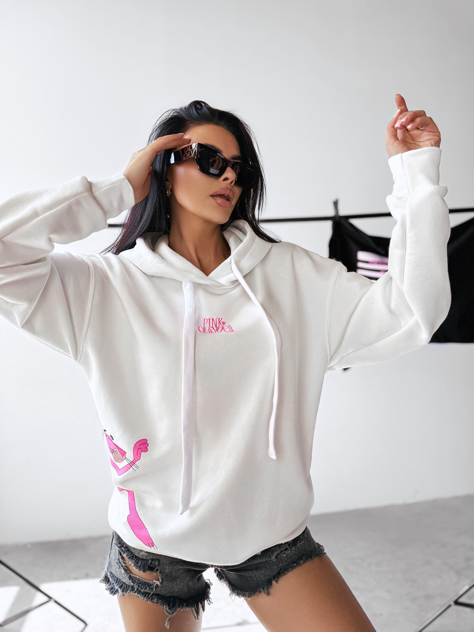 Bluza bawełniana z kapturem oversize CLOSER OLAVOGA ecru