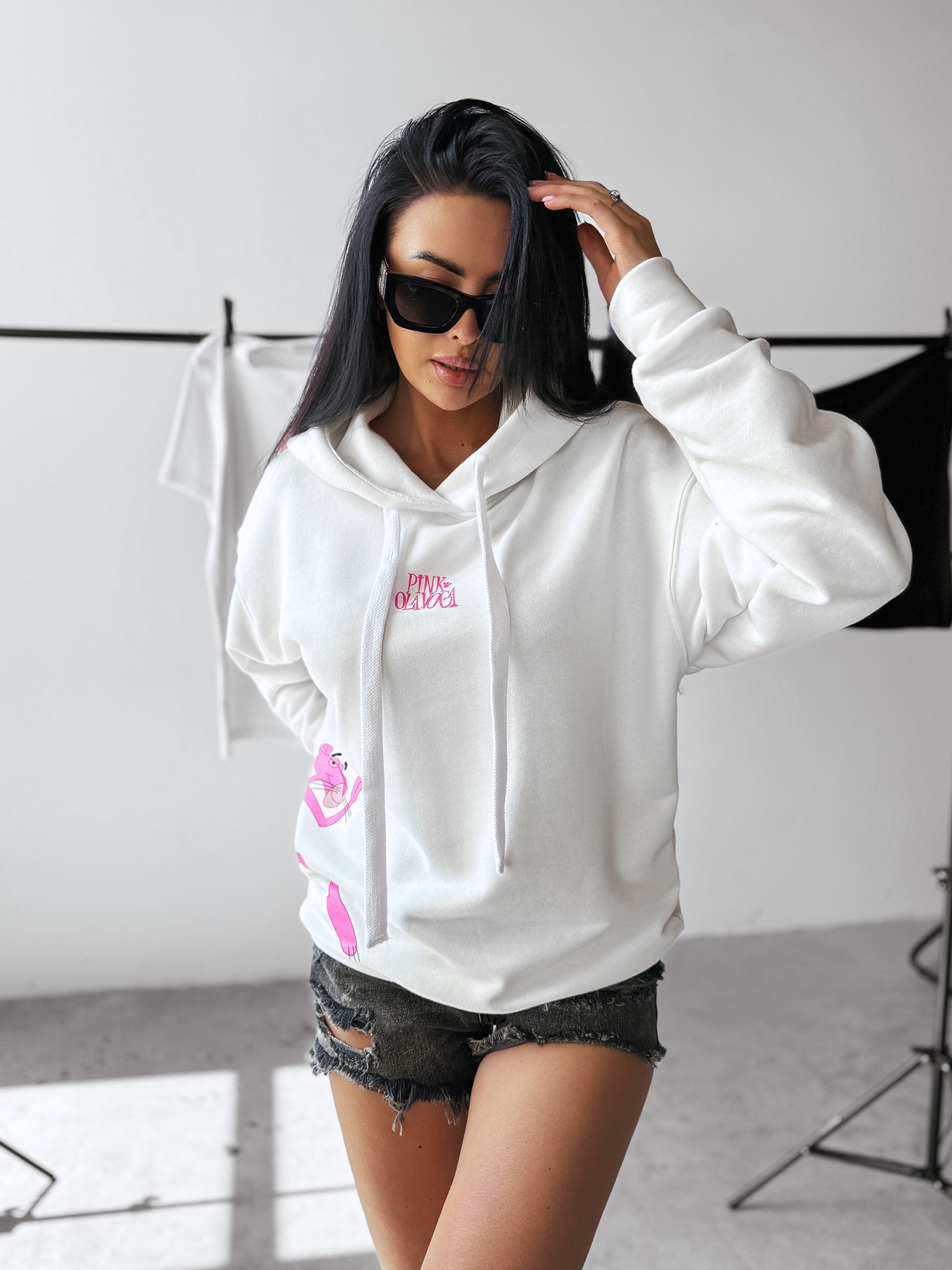 Bluza bawełniana z kapturem oversize CLOSER OLAVOGA ecru