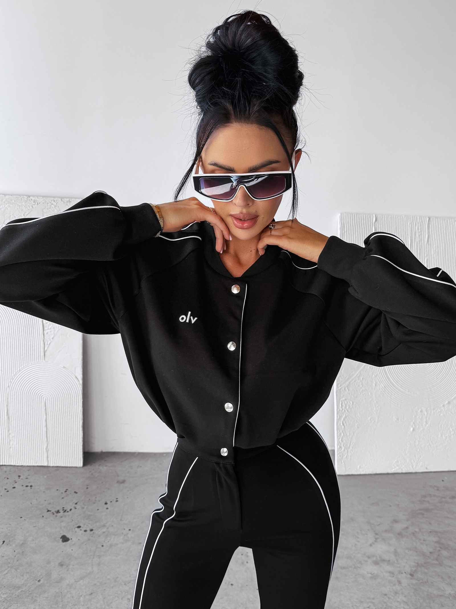 Komplet damski casualowy kurtka+spodnie FECTO OLAVOGA czarny