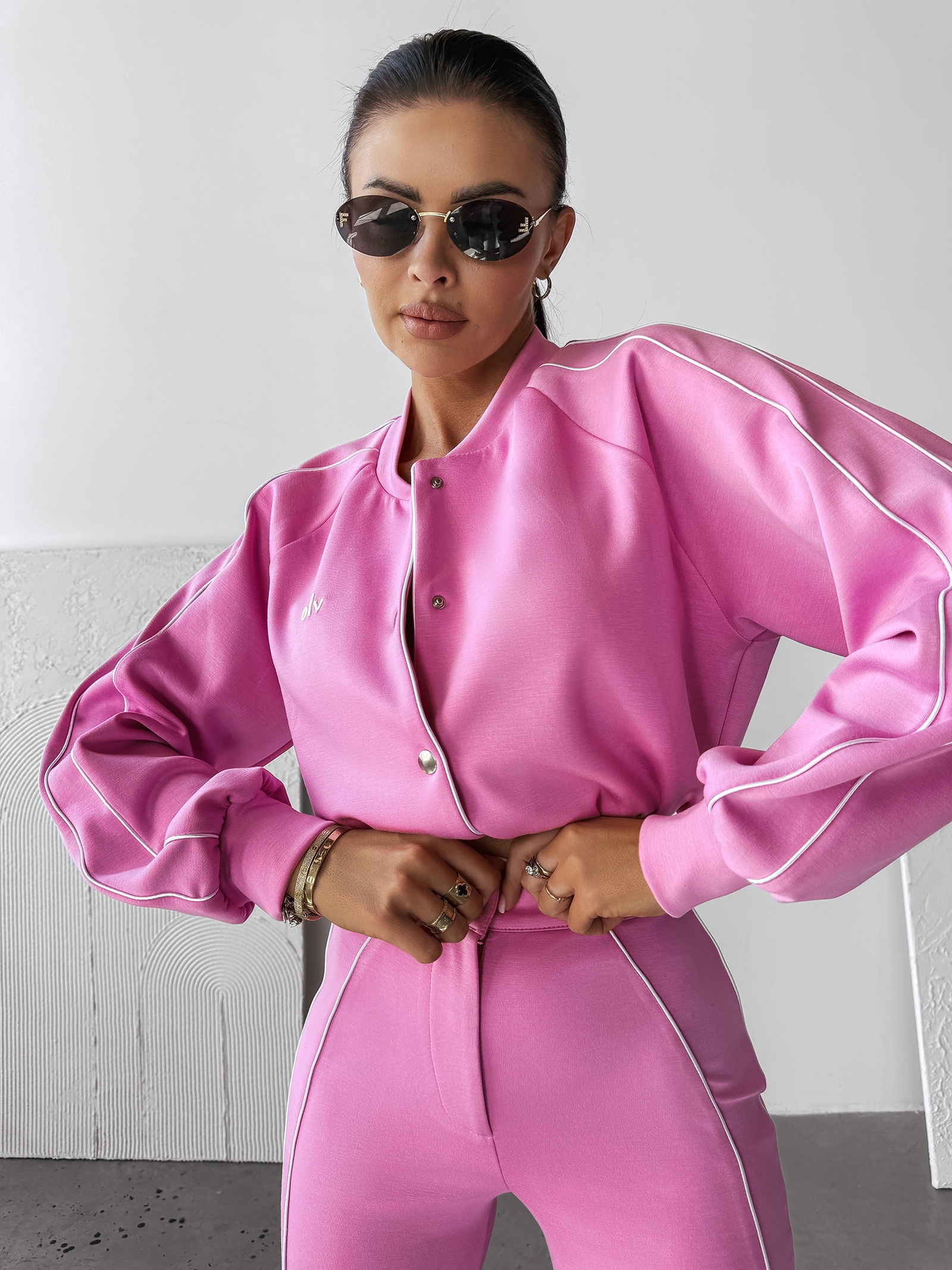 Komplet damski casualowy kurtka+spodnie FECTO OLAVOGA różowy