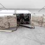 Torebka skórzana graffiti logowana SKETCH OLAVOGA czarna