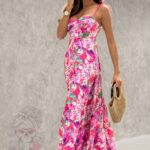 Sukienka w kwiaty Solwas różowa