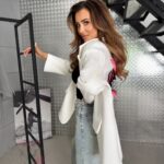 Marynarka oversize z aplikacją MC SMILE biała-puder