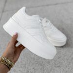 Sneakersy damskie VENETY OLAVOGA białe