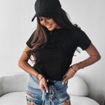 T-shirt casualowy SMOKY ROSE OLAVOGA czarny