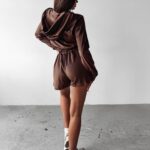 Kombinezon welurowy NOCTURNE OLAVOGA brązowy