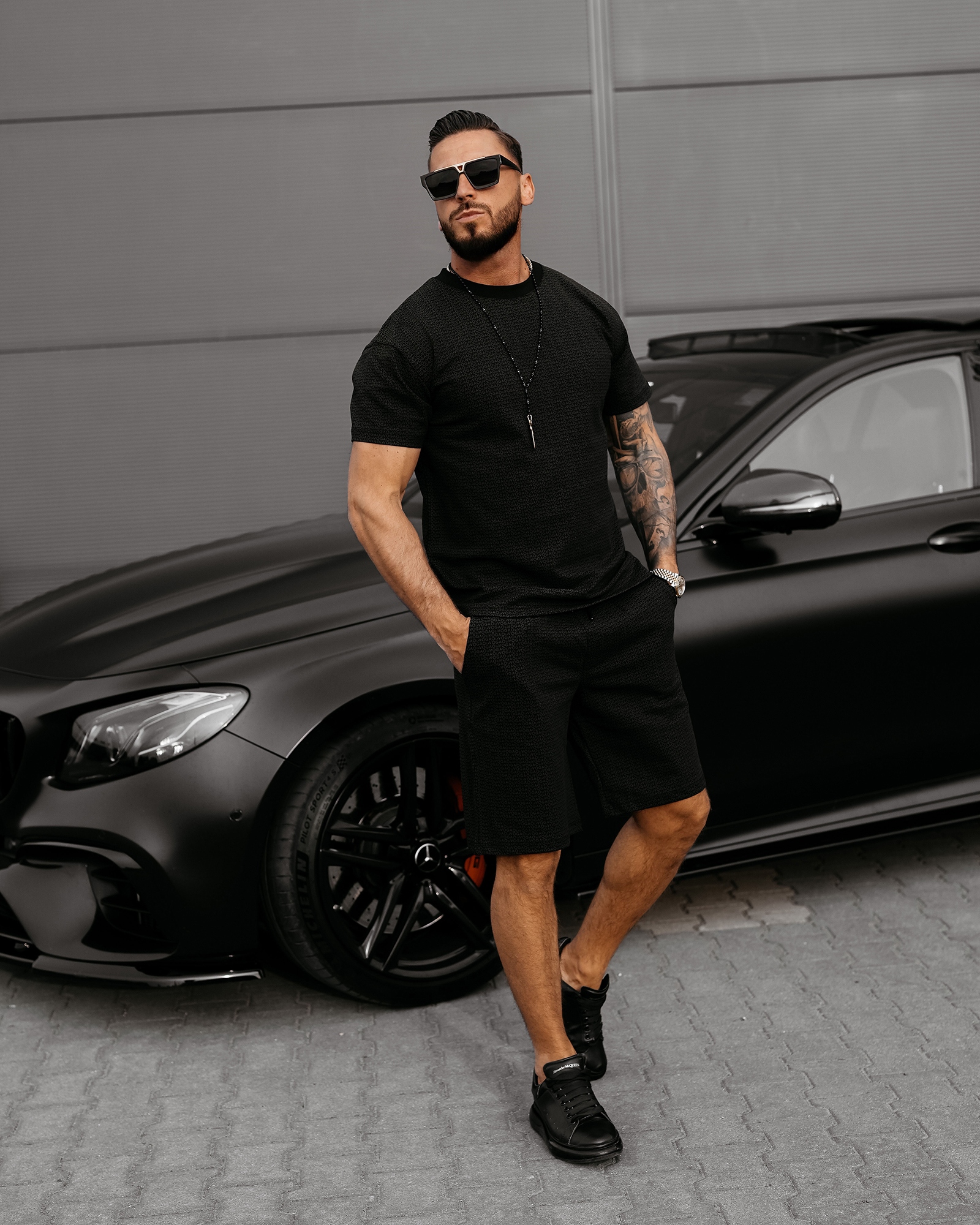 Komplet męski z tłoczonym logo XAER OLAVOGA czarny