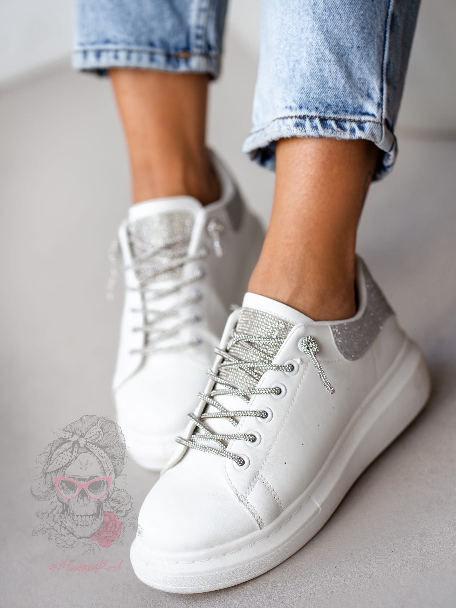 Trampki z cyrkoniami Madam Show Must Go On białe Trampki z cyrkoniami Madam Show Must Go On białe