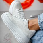 Buty sportowe na platformie Madam Amona białe