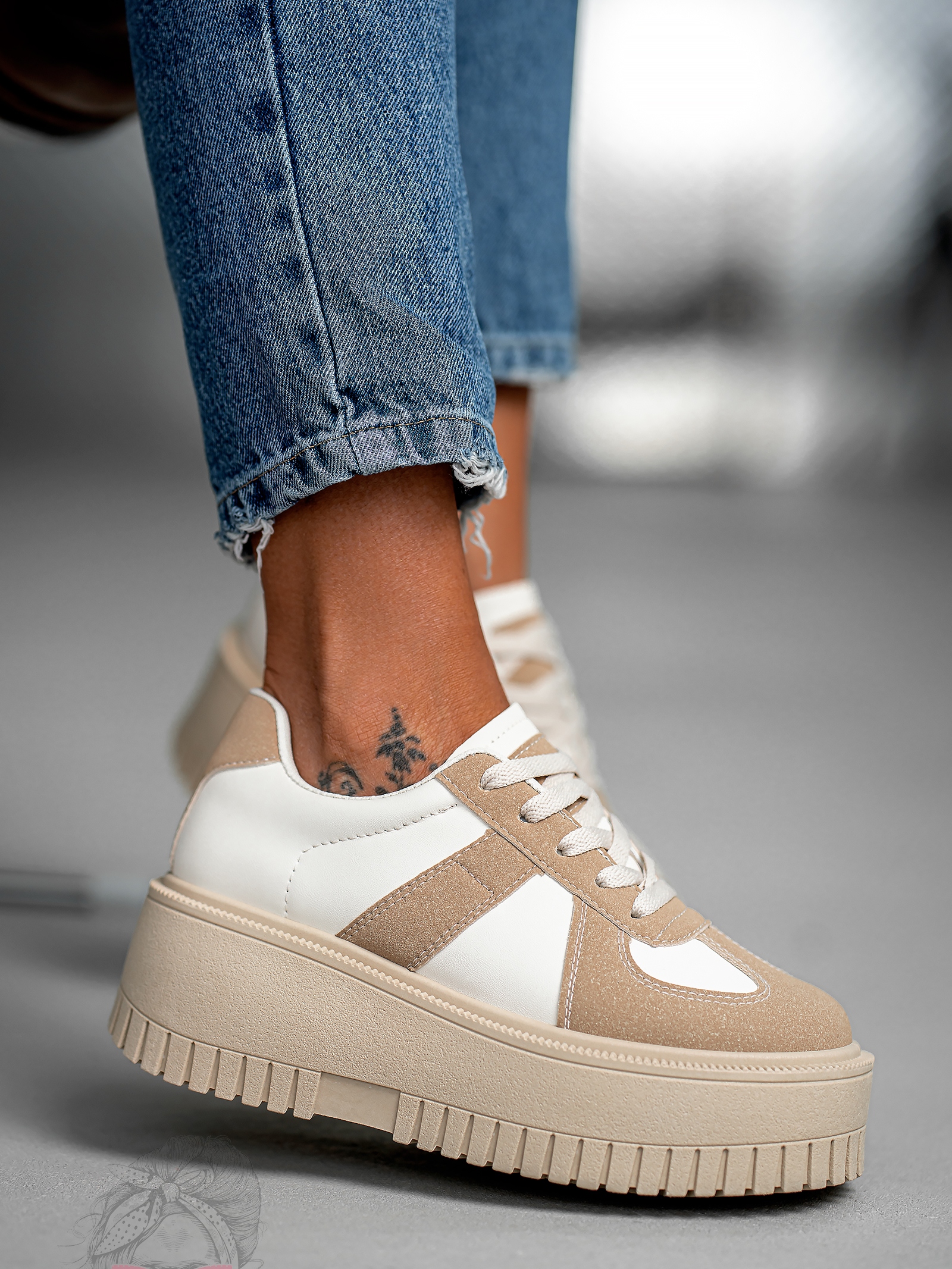 Buty sportowe Madam Krit karmelowe